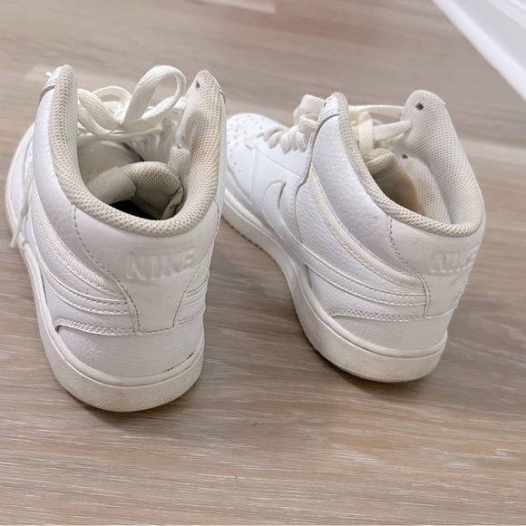 White Nike Mid rise sneakers, size 8 women’s - Picture 3 of 4